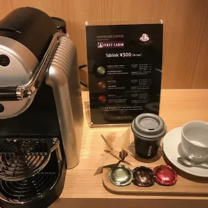 https://first-cabin-kansai-airport.hotels-in-kyoto.org